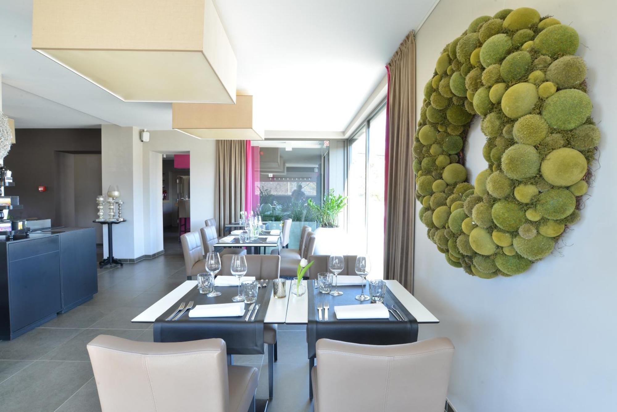 Durbuy O Restaurant Hotel Esterno foto